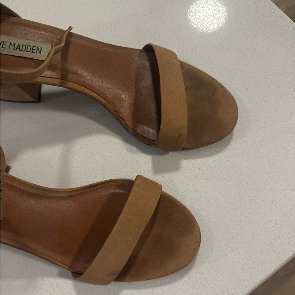 Steve Madden Heels - Picture 2 of 9